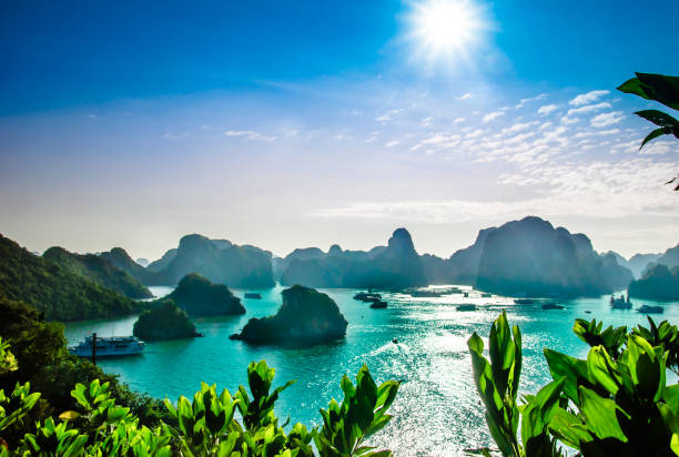 Vịnh Hạ Long từng 2 lần công nhận là di sản thiên nhiên thế giới vào năm 1994, 2000. (Ảnh minh họa: kho ảnh Pixabay)